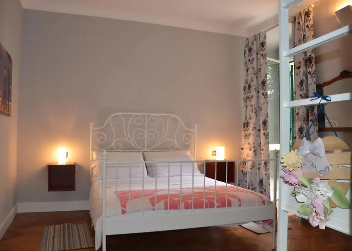 La Finestra Di Fronte Apartmán *